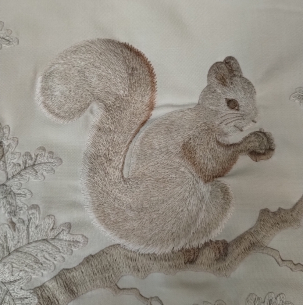 Vintage Embroidered Squirrel Acorn Oak Accent Throw Pillow Beige 16" Cottagecore